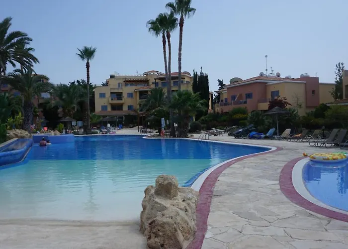 Limnaria Gardens Paphos, Near 파포스