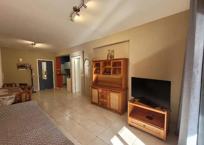 Limnaria Gardens Paphos, Near Apartamento *