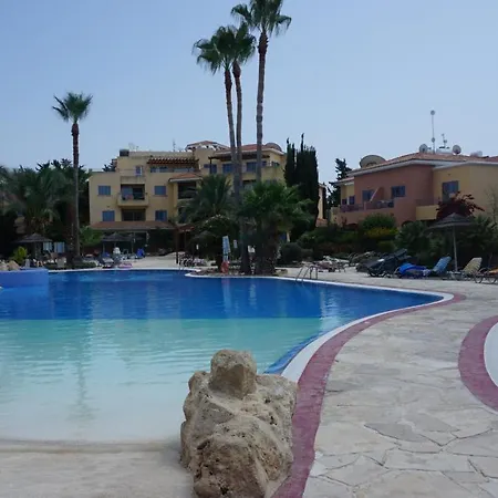 Limnaria Gardens Paphos, Near 파포스