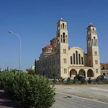 아파트 Limnaria Gardens Paphos, Near *